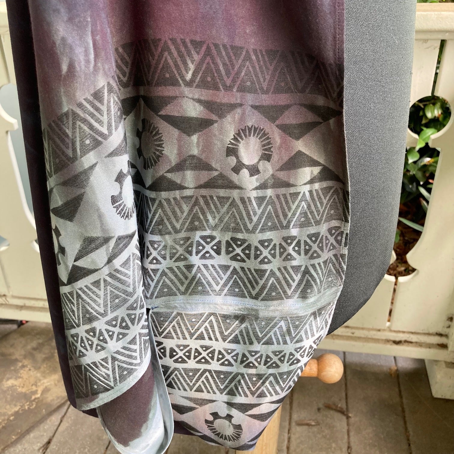 Ohe Kapala Shrug in Maroon with the Mauna