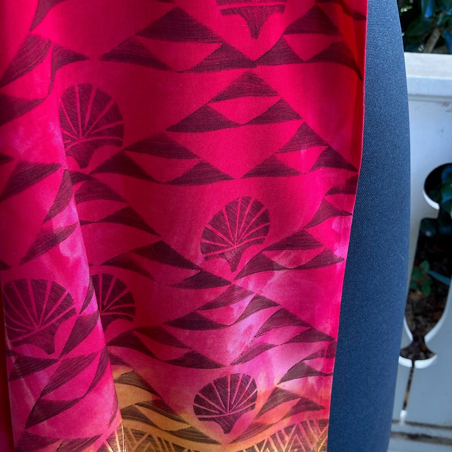 Ohe Kapala Shrug in Red and Yellow with the Lehua and the Mauna