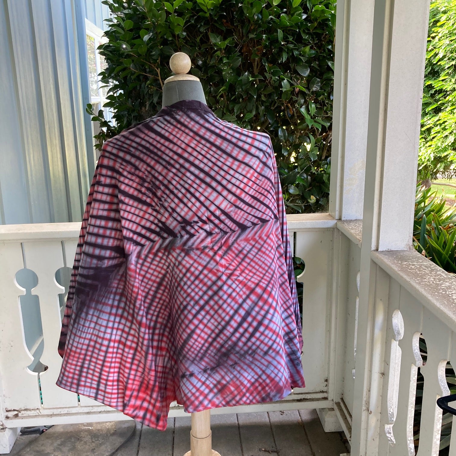 Shibori Rayon Shrug in Red, Black and Gray