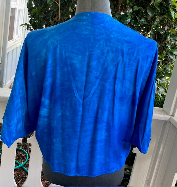 Ohe Kapala TIE Blouse in Medium Blue with the Mauna and Lehua