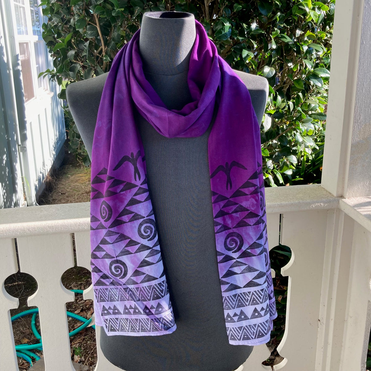 Ohe Kapala Rayon Wrap in Purple Ombre with the Mauna and 'Iwa