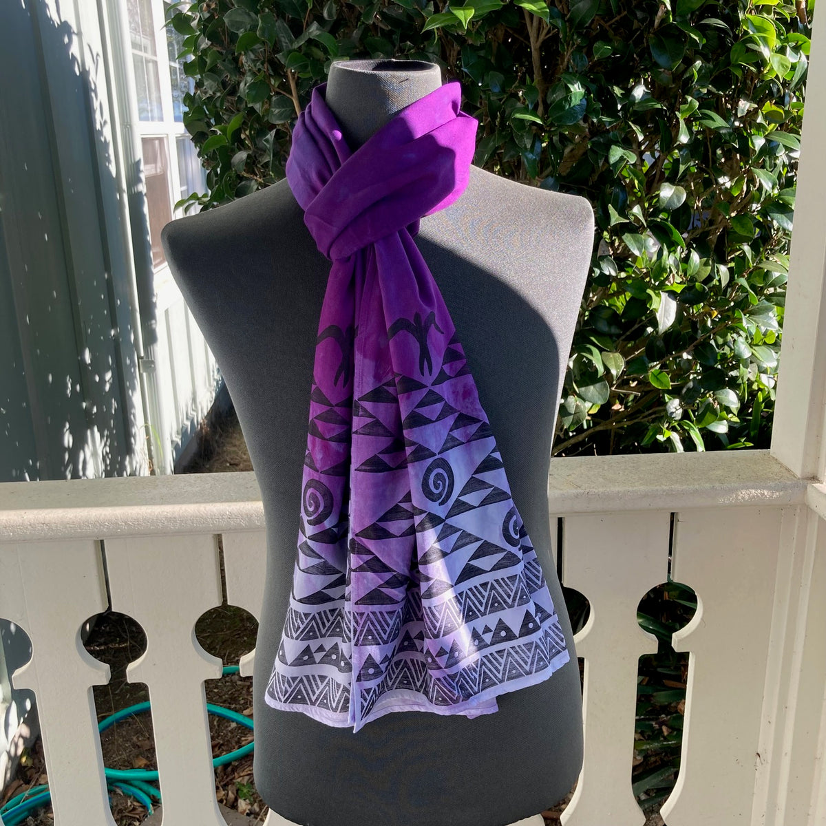 Ohe Kapala Rayon Wrap in Purple Ombre with the Mauna and 'Iwa