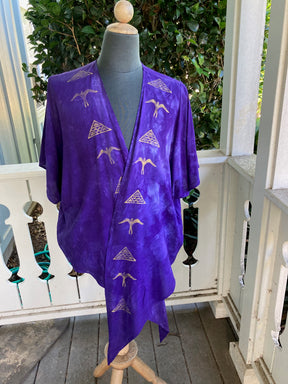 Ohe Kapala TIE Blouse in Deep Vivid Violet with Mauna and 'Iwa