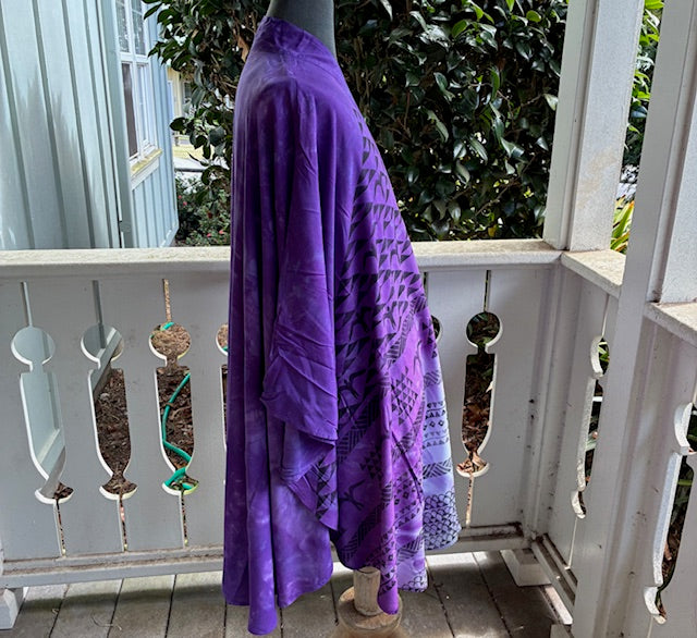Ohe Kapala Kimono Wrap in Mottled Purple