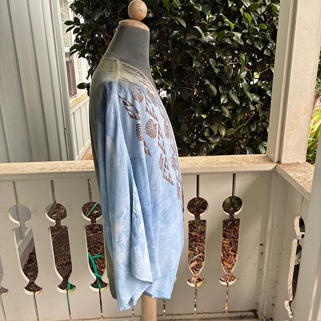 Ohe Kapala U'ilani Shrug In Blue and Olive Green with Lauhaula, the Mauna and Lehua