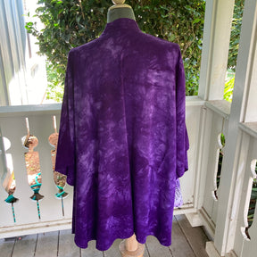 Ohe Kapala Kimono Wrap (KiWrap) In Mottled Purple with the Mauna and Lehua