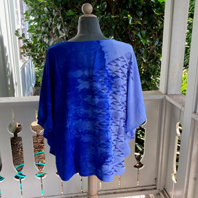 SIZE XLARGE  Ohe Kapala Blouse in Blues with Mauna and Lehua