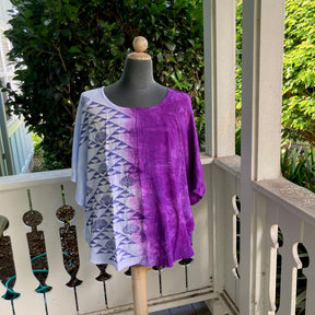 SIZE MEDIUM  Ohe Kapala Blouse in Purple with Mauna and Lehua