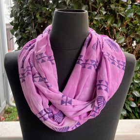 Ohe Kapala Rayon Infinity Scarf in Very Mottled Light Red Violet with Lehua
